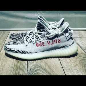 Adidas YEEZY BOOST 350 V2 zebra